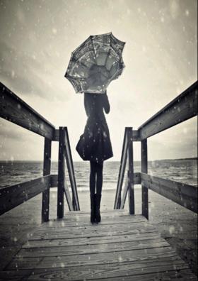 तुझ्या नसण्याची सवय झाली आता..