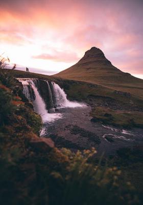 मैत्रीच्या गावामध्ये