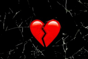 अब टूट के बिखरा है दिल मेरा, क्या आप भी इस दर्द को पहचानोगे?
या मेरी सिसकियों को बस, इक झूठा अफ़साना मानोगे?💔