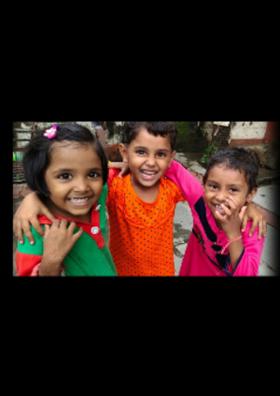 मैत्रीणी ( कविता )