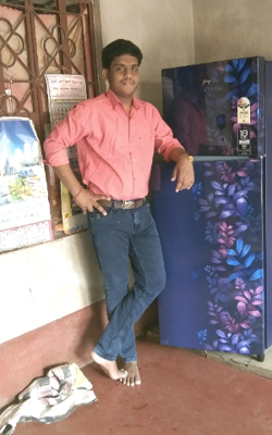 তালপুকুরের মাঠে।