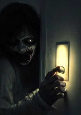 मुस्कुराती खामोशी