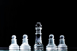 वाढत्या वयाबरोबर प्रगल्भता आणि अक्कलदाढेसोबत अक्कल सर्वांना मिळतेच असे नाही... 