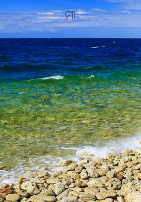 कविता सूरज बनेगी