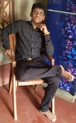 বোলতা কহে, বোলতানি।