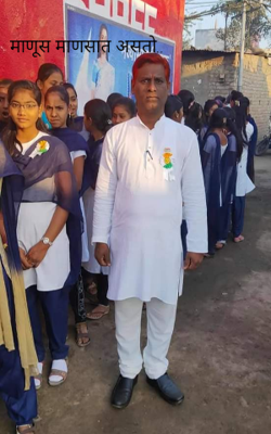 माणूस माणसात असतो..