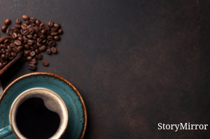 इस मोहोब्बत मे दूरियां मंजूर है,
इन दूरियों में मिला अपनापन कुबूल है।
यह मोहोब्बत खुद खुदा ने नवाजी है,
क्योंकि कितने रिश्ते पास होके भी अनंत दूर है।
❤️