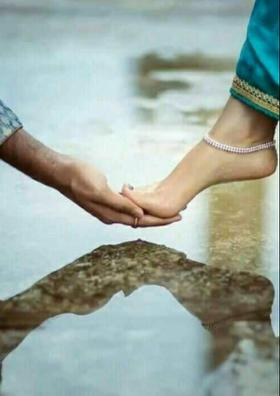 नाजूक पैर..