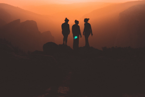 "Life is about building and creating yourself.Not about finding yourself."

RT🤍