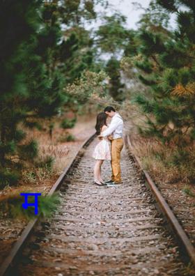 प्रेम कोणावर करावं