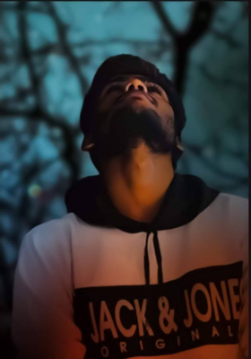 कुछ बातें अधूरी थीं