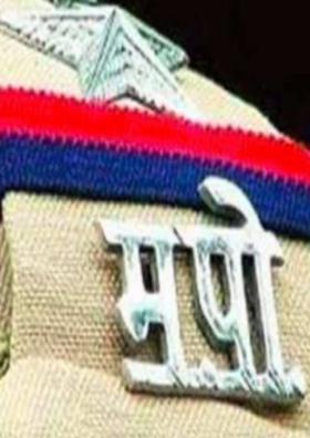 पोलीस यंत्रणा!!