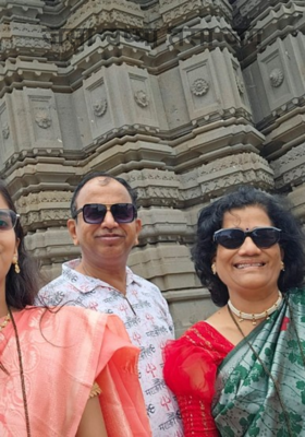 जसा चष्मा तसा जग