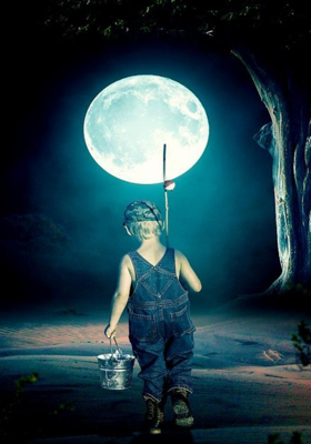 कुछ कदम बढ़ो चाँद,