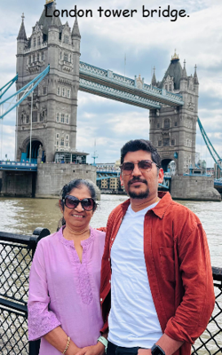  London tower bridge.