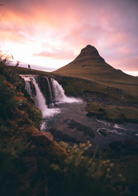 वेडा तर केव्हाच झालोयवेड त्य