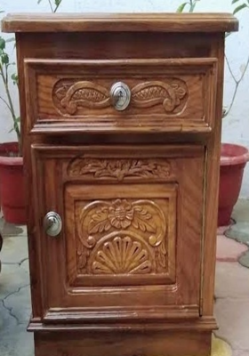 কাঠের বাক্সের চাবি