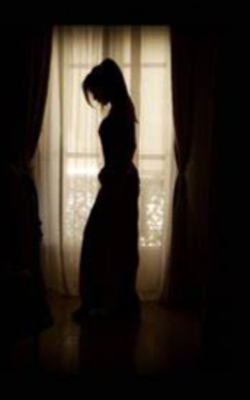 अंधेरों से मोहब्बत हो गयी है