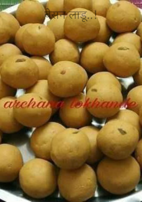 बेसन लाडू