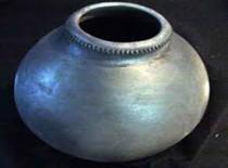 चिकना घड़ा