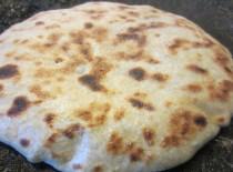 रोटी यूँ ही नहीं फूलती थी गुब्बारे सी